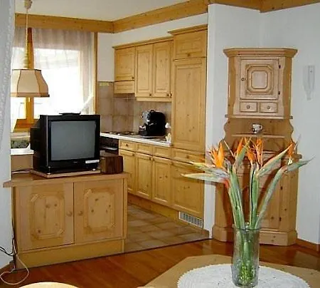 Haus Adora Apartment Leukerbad Room photo